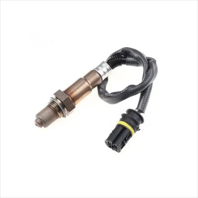 Remplacer la Mercedes Benz 0005406517 par le capteur Lambda OE n° 0005406517